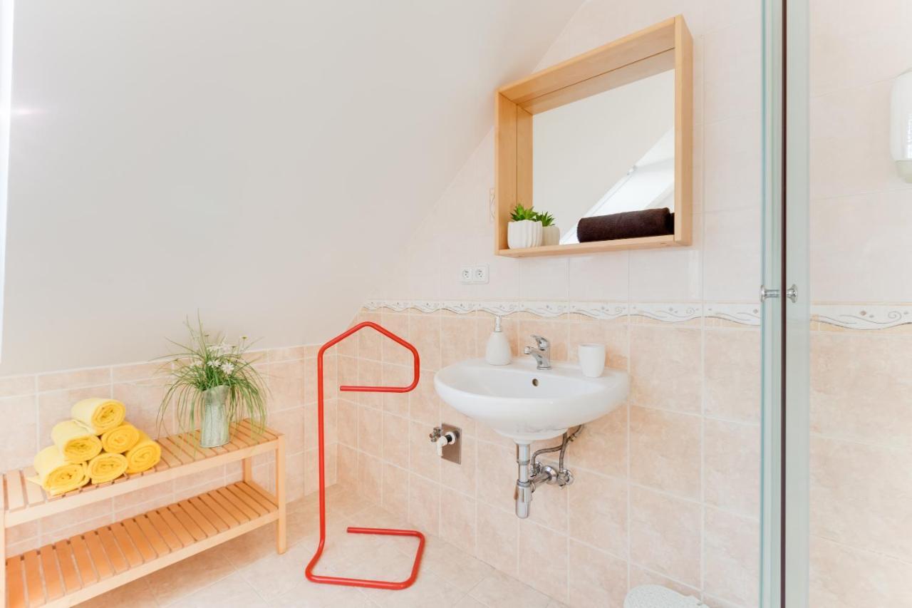 Jane'S Charming Apartment プラハ エクステリア 写真