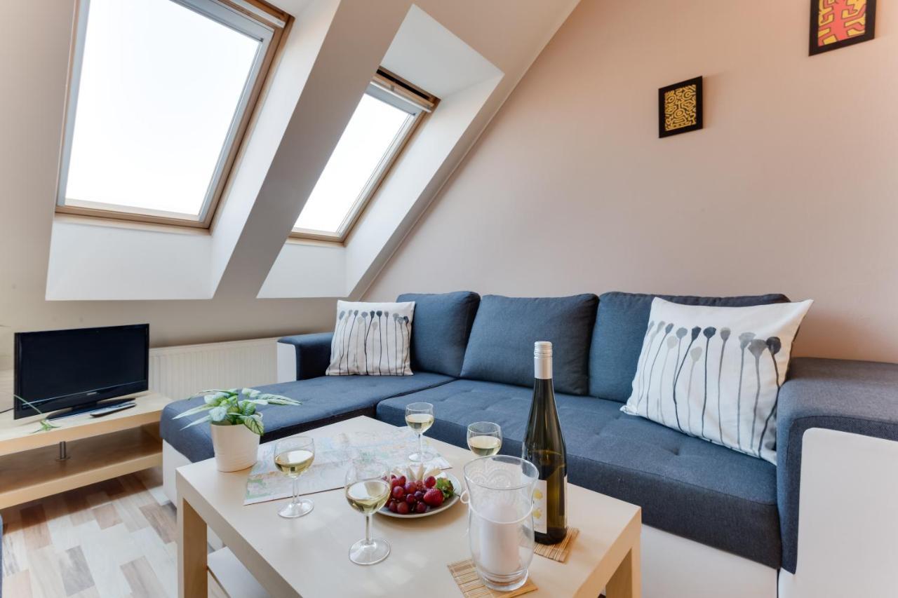 Jane'S Charming Apartment プラハ エクステリア 写真
