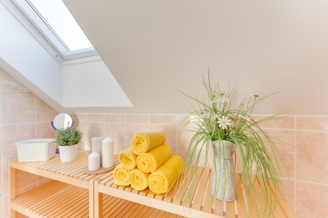 Jane'S Charming Apartment プラハ エクステリア 写真