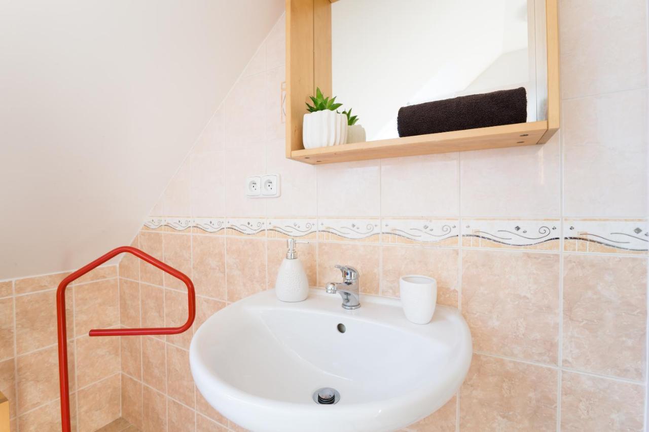 Jane'S Charming Apartment プラハ エクステリア 写真